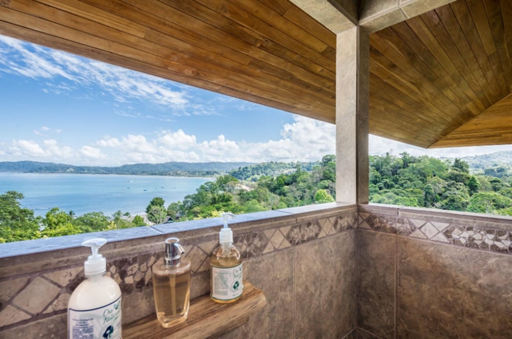 drake bay getaway resort