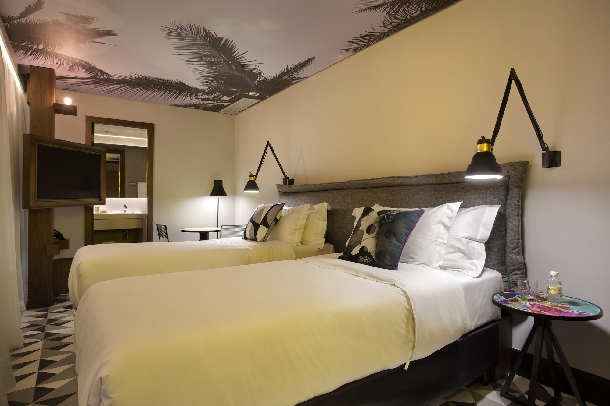 yoo2 rio de janeiro tapestry collection by hilton