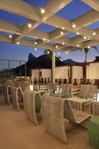 yoo2 rio de janeiro tapestry collection by hilton