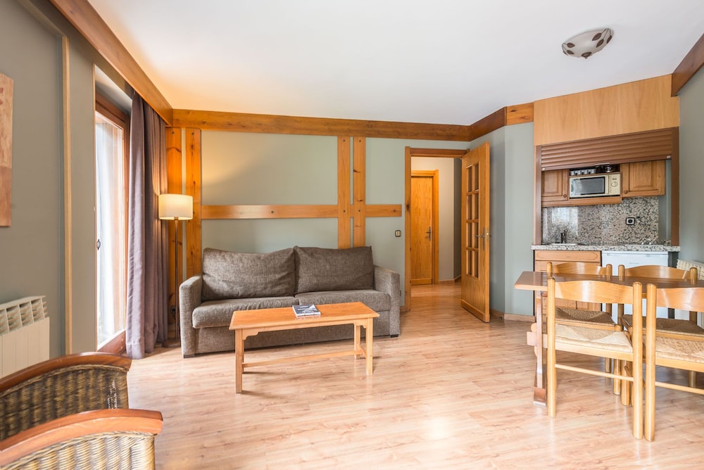anyos park apartamentos