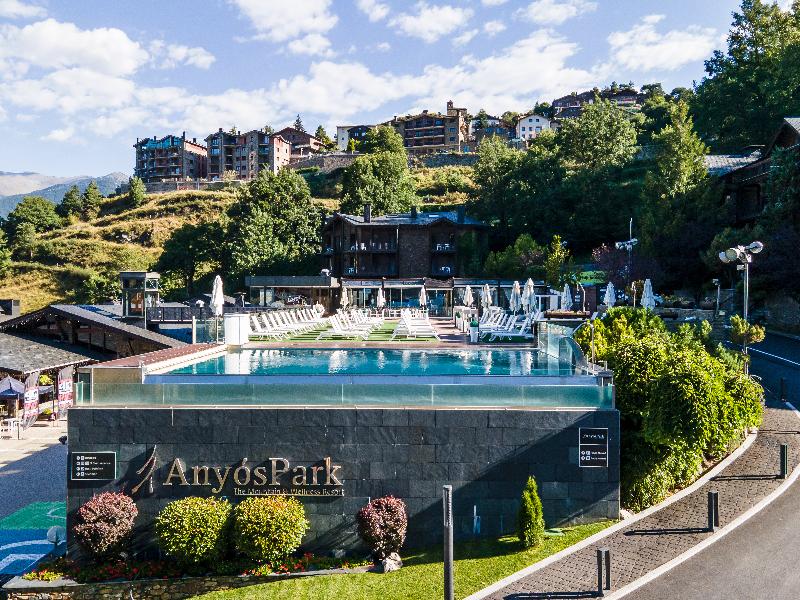 anyos park apartamentos