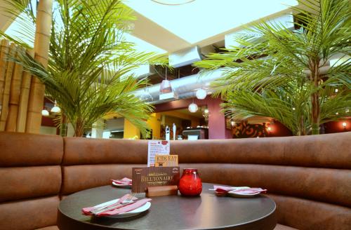 pelican london hotel and residence