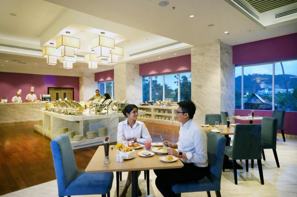 lexis suites penang