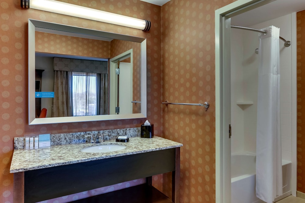 hampton inn and suites hartsville