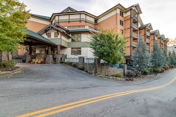 baskins creek condos