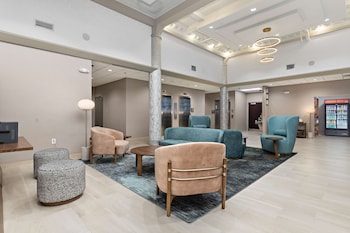 hampton inn kansas city downtown financial district