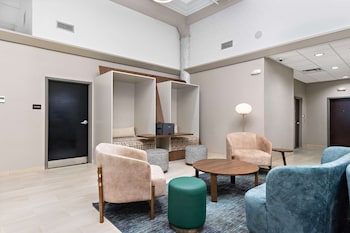 hampton inn kansas city downtown financial district