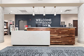 hampton inn kansas city downtown financial district