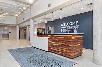 hampton inn kansas city downtown financial district