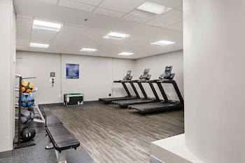 hampton inn kansas city downtown financial district