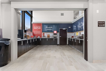 hampton inn kansas city downtown financial district