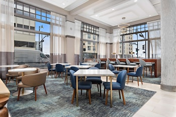 hampton inn kansas city downtown financial district