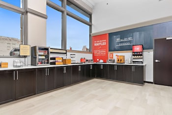 hampton inn kansas city downtown financial district
