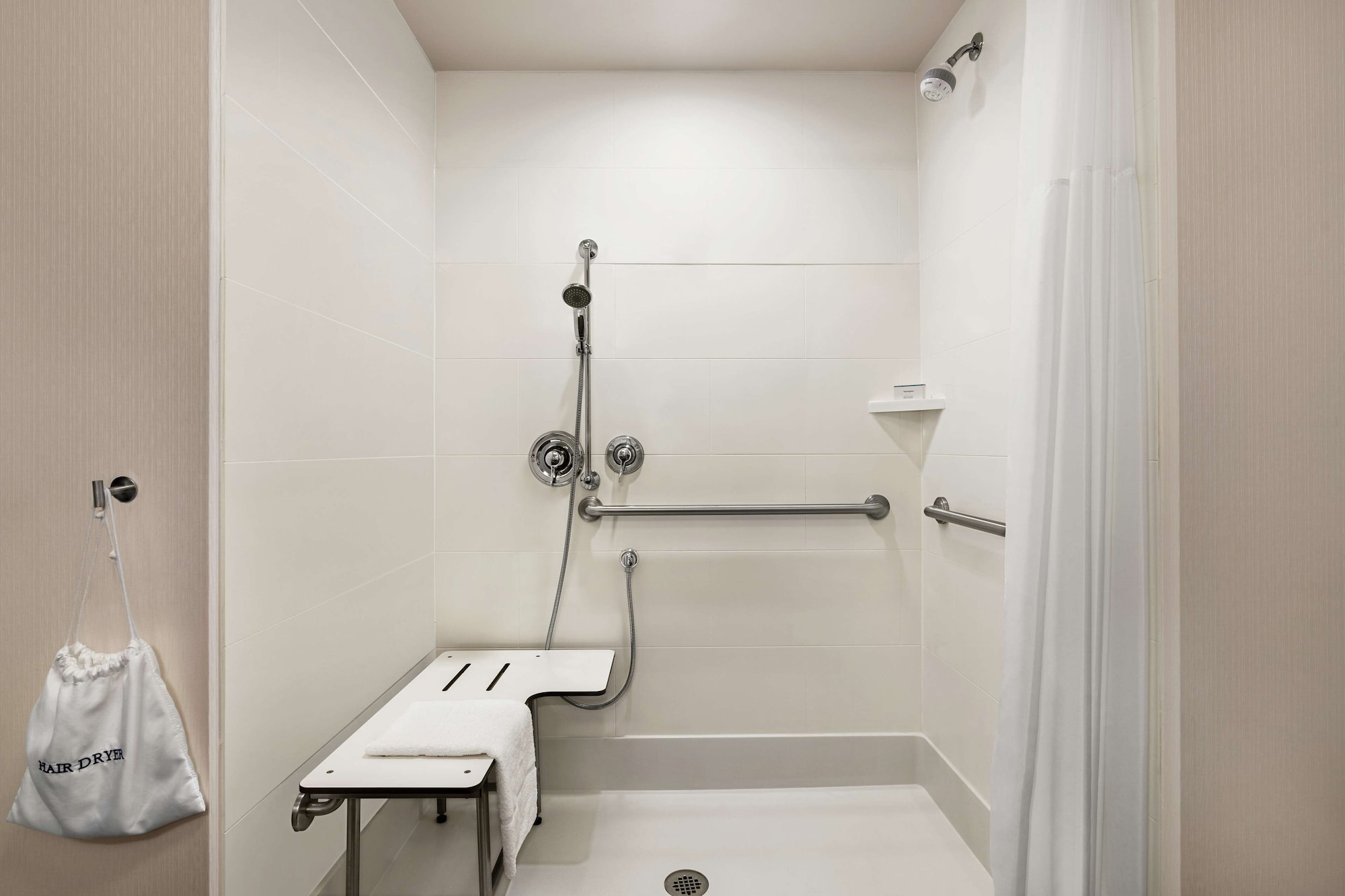 hampton inn and suites mount joy lancaster west