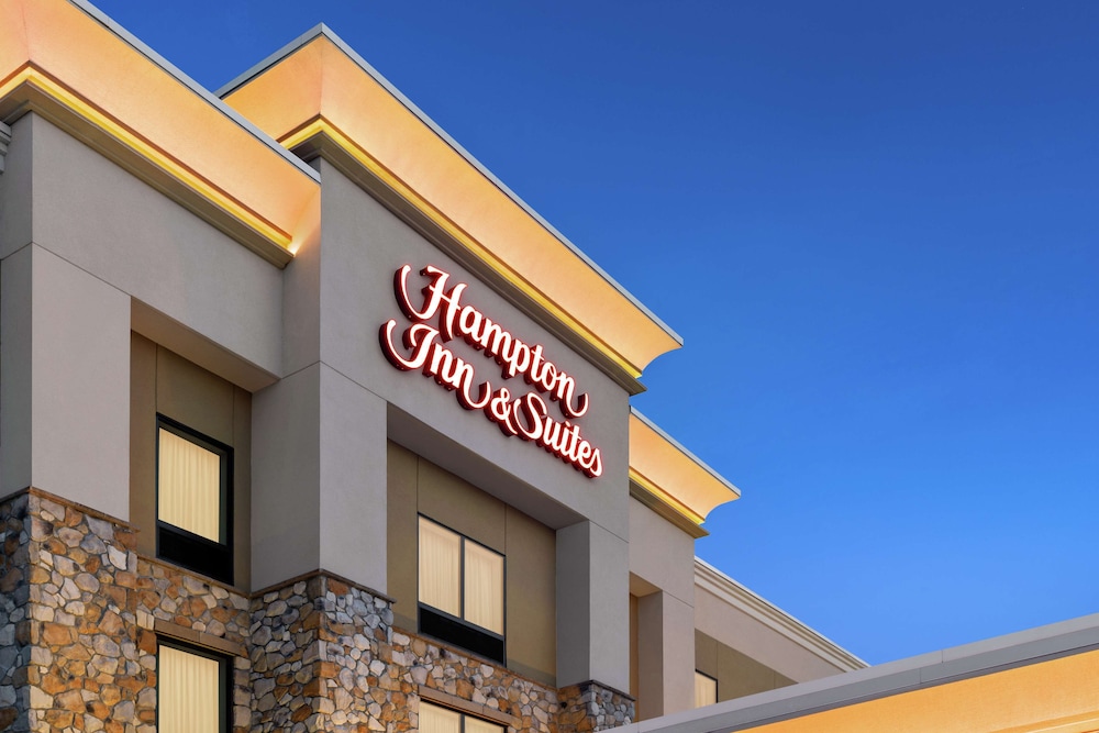 hampton inn and suites mount joy lancaster west