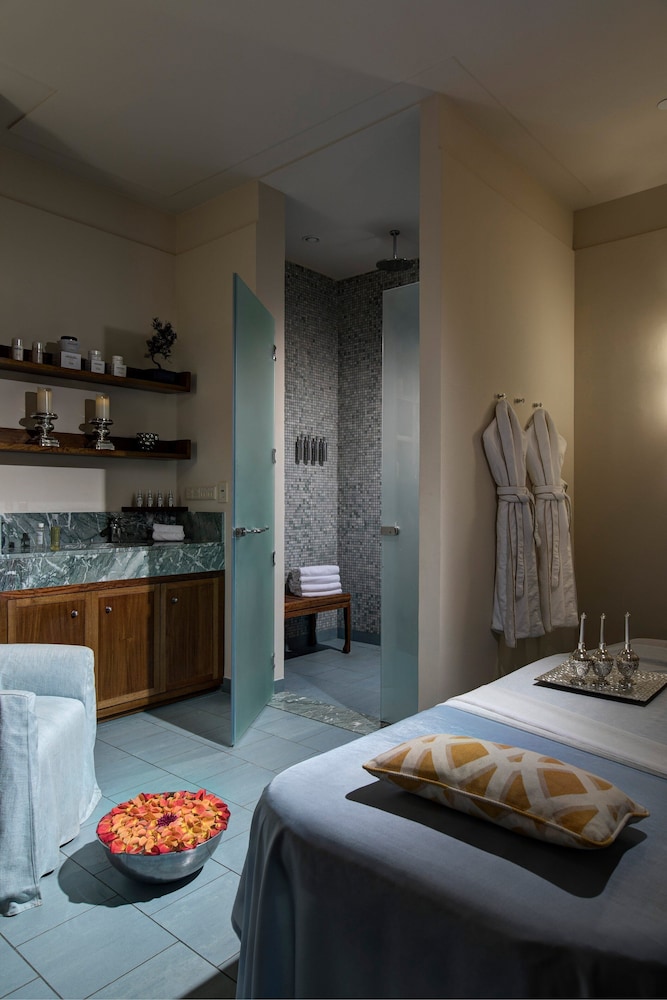assila a luxury collection hotel jeddah