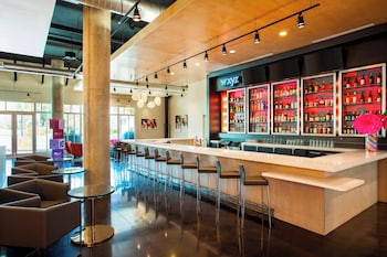 aloft sarasota