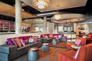 aloft sarasota