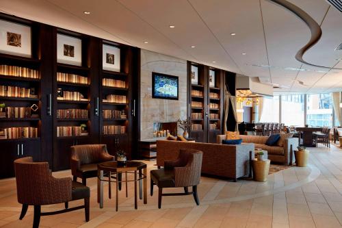 ithaca marriott downtown on the commons