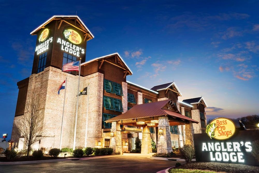 hollister mo