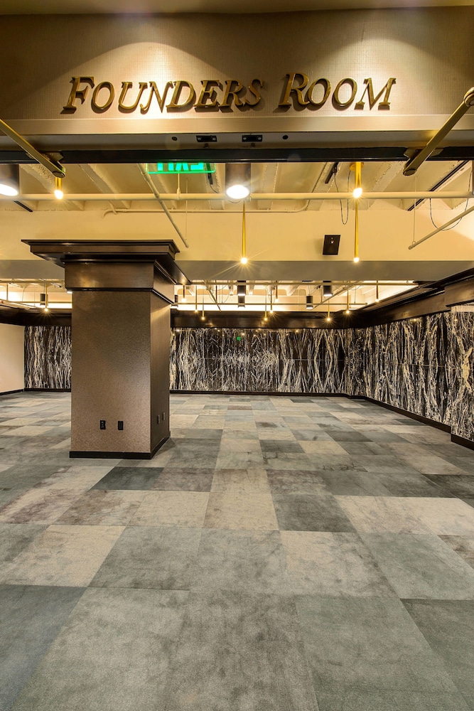 watermark baton rouge autograph collection