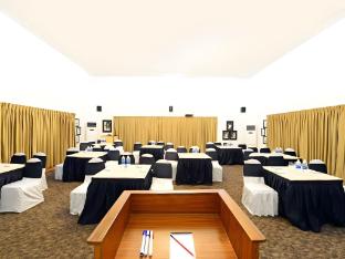 manas resort with petting zoo