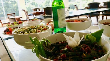 manas resort with petting zoo