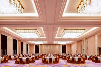 sheraton harbin xiangfang hotel