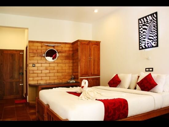 Karar Garden,Byepass Road,3 star