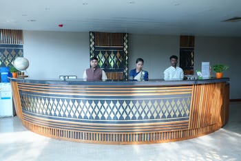 pipul utkal continental