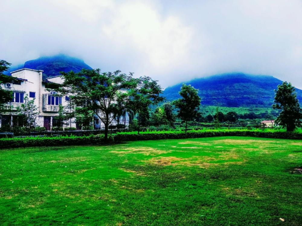dewdrops boutique retreat igatpuri