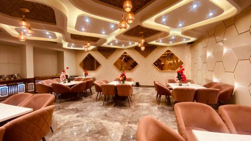 hotel amar palace