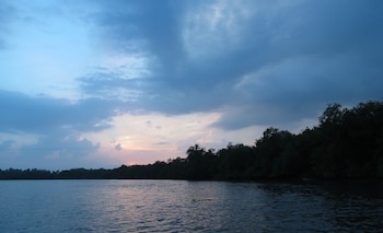 camp riveredge paradise
