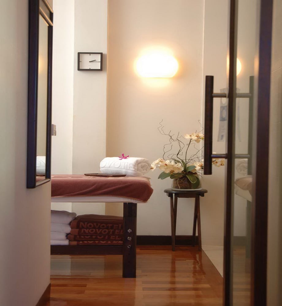 novotel bangkok on siam square