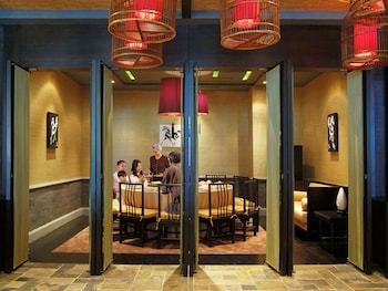 novotel bangkok on siam square