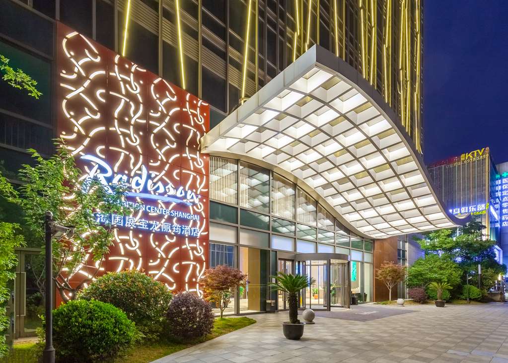 radisson exhibition center shanghai