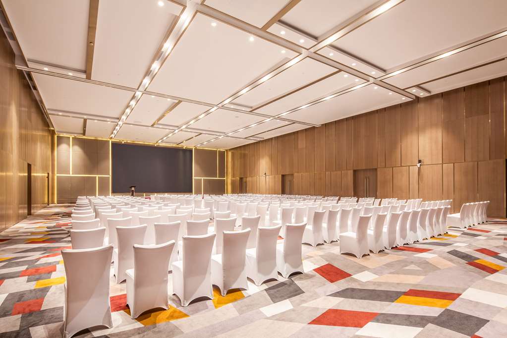 radisson exhibition center shanghai