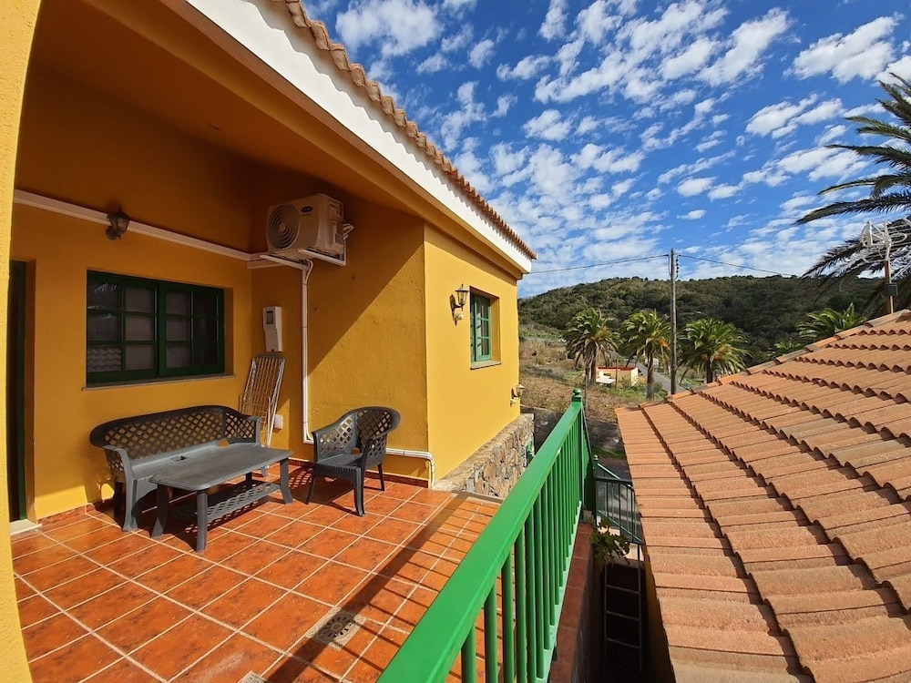casas rurales amparo las hayas
