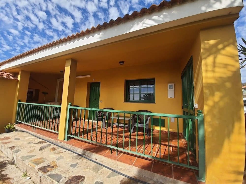 casas rurales amparo las hayas