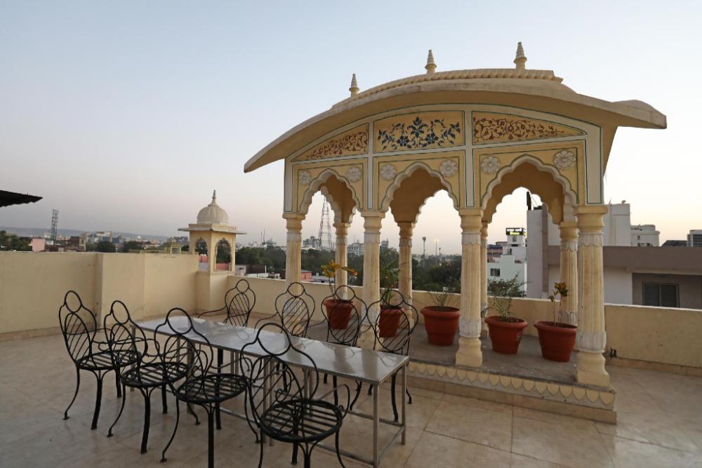 hotel grande residency