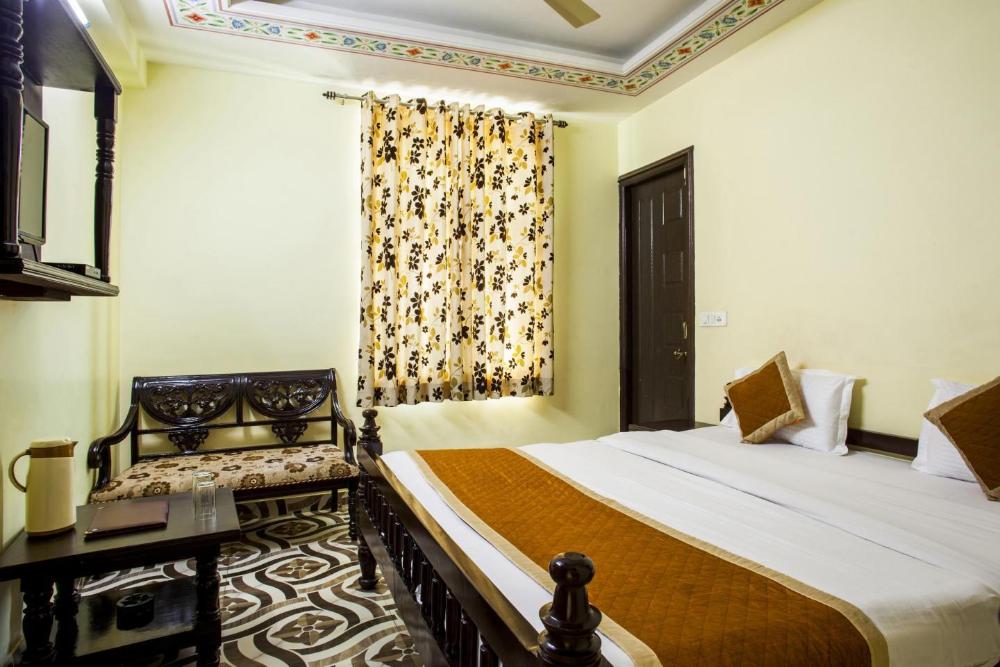 hotel grande residency
