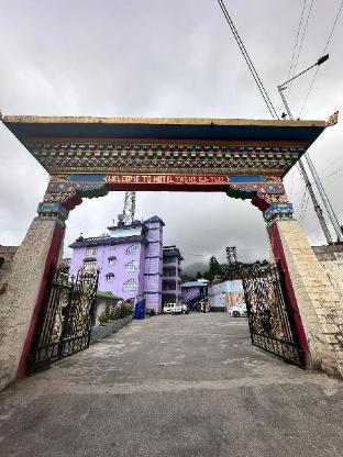 hotel tashi ga tsel