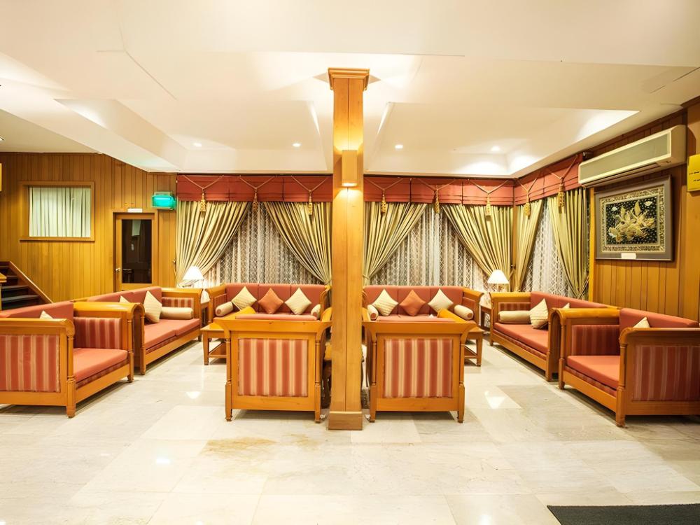 aye thar yar golf resort