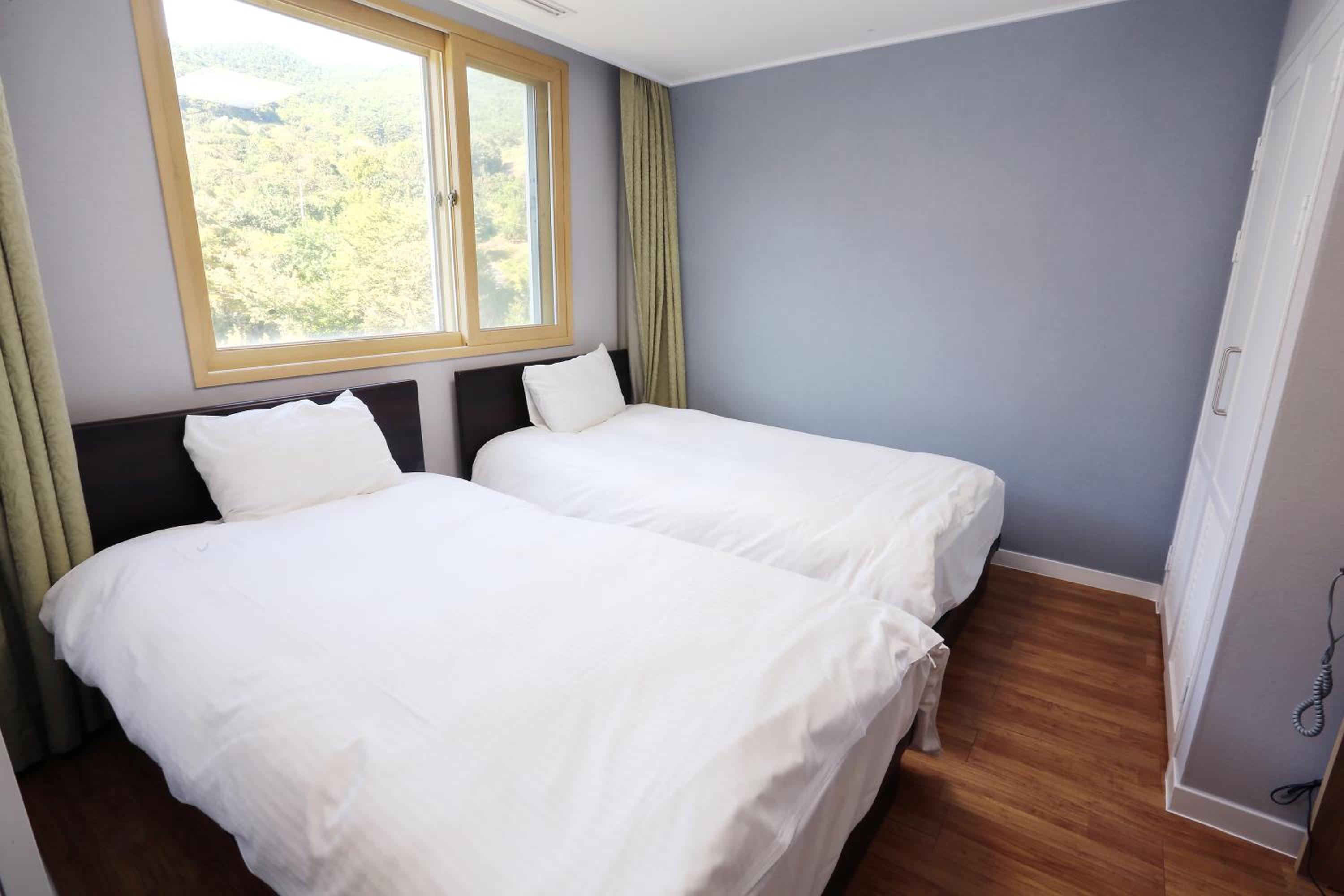 the k jirisan family hotel