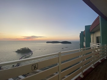 beache palace