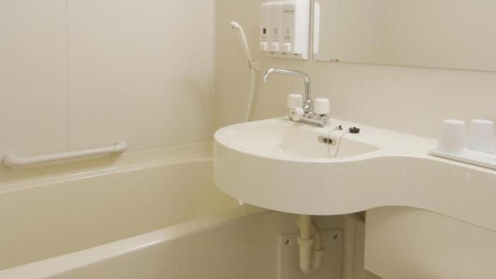 toyoko inn tokyo monzen nakacho eitaibashi