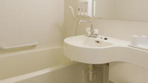 toyoko inn tokyo monzen nakacho eitaibashi