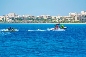 kempinski hotel soma bay