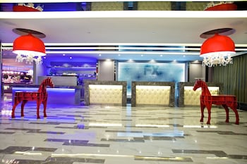 fx hotel tainan minsheng road branch