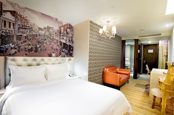 fx hotel tainan minsheng road branch